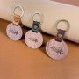 "Wooden keychains in wooden leather round wooden keychains bulk" In Italiano, questa frase può essere tradotta come: "Portach